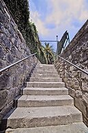 Garden Apartment Hotel