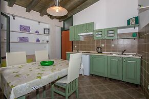 Garden Apartment Hotel