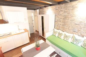 Amenano B&B & Apartments