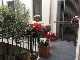 Amenano B&B & Apartments