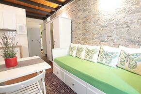 Amenano B&B & Apartments