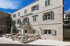 Hotel Croatia