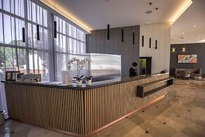 Arena Hotel Holiday