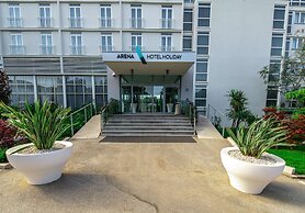 Arena Hotel Holiday