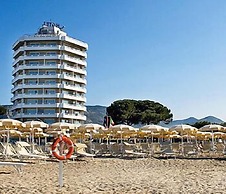 Hotel Torre Del Sole