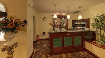 Hotel Columbus