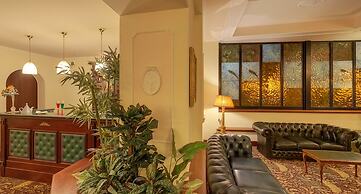 Hotel Columbus