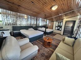 Hotel Hal - Tur