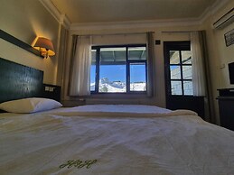 Hotel Hal - Tur