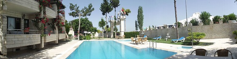 Hotel Hal - Tur