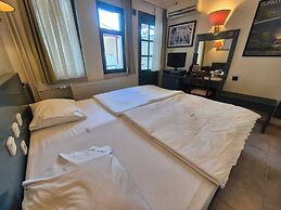 Hotel Hal - Tur