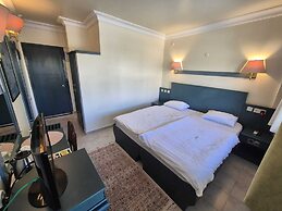 Hotel Hal - Tur