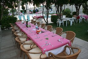 Hotel Hal - Tur