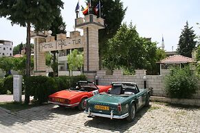 Hotel Hal - Tur