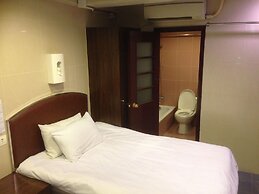 Kowloon YOUTH Village Tsim Sha Tsui