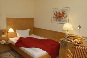 Airport-Hotel Fortuna