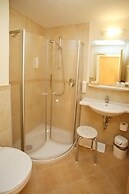 Airport-Hotel Fortuna