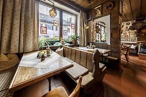 Hotel & Gasthof Fraundorfer