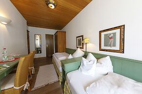 Hotel & Gasthof Fraundorfer