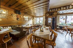 Hotel & Gasthof Fraundorfer