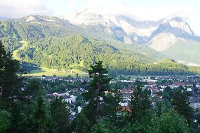 Hotel & Gasthof Fraundorfer