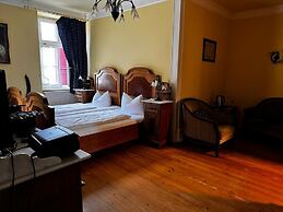 Hotel zum Kreuz St Peter