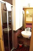 Domus Cavour Guest house