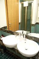 Domus Cavour Guest house