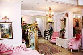 Romantic Hotel Istanbul