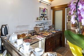 Villa Rosy