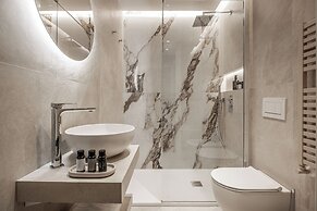 Aramis Deluxe Rooms