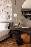 Aramis Deluxe Rooms