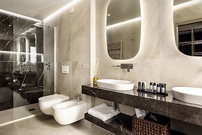 Aramis Deluxe Rooms