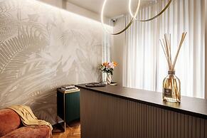 Aramis Deluxe Rooms