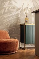 Aramis Deluxe Rooms