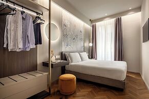 Aramis Deluxe Rooms