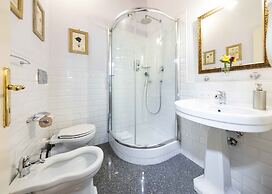 Casa de' Fiori Biscione