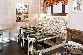 Casa de' Fiori Biscione