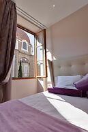 Solo Experience Hotel