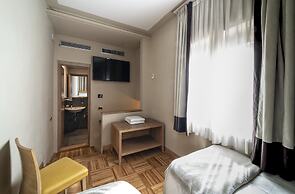 Solo Experience Hotel