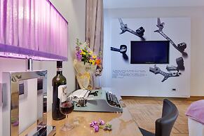 Solo Experience Hotel