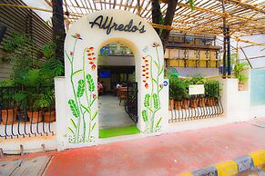 Kings International Juhu