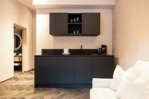 Schwarzer Adler - Concept Living