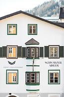 Schwarzer Adler - Concept Living