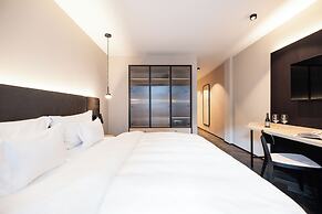 Schwarzer Adler - Concept Living