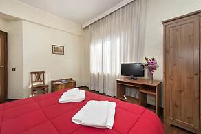 Kosher B&B The Home in Rome