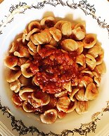 Meublè Adriana Vegan