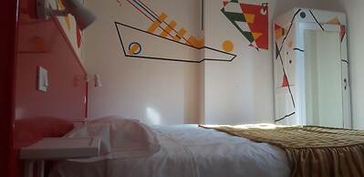 Meublè Adriana Vegan