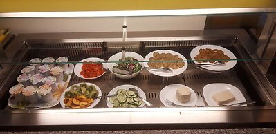 Meublè Adriana Vegan