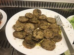 Meublè Adriana Vegan